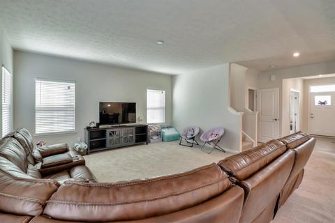 7207 Macarthur Ct, Harrison, OH 45030 photo 6