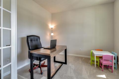 7207 Macarthur Ct, Harrison, OH 45030 photo 4