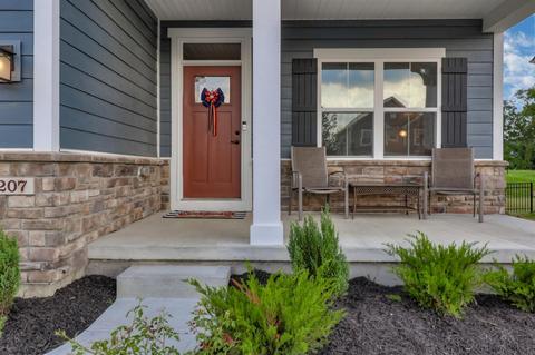 7207 Macarthur Ct, Harrison, OH 45030 photo 2