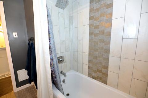 5404 Laconia Ave, Cincinnati, OH 45237 photo 12