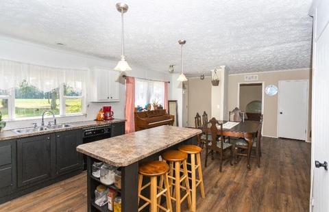 3742 Bauer Rd, Blanchester, OH 45107 photo 5