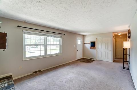 8035 Irwin Ave, Cincinnati, OH 45236 photo 8