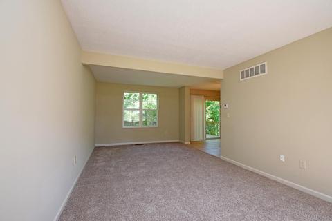 3 Drake Dr, Amelia, OH 45102 photo 3