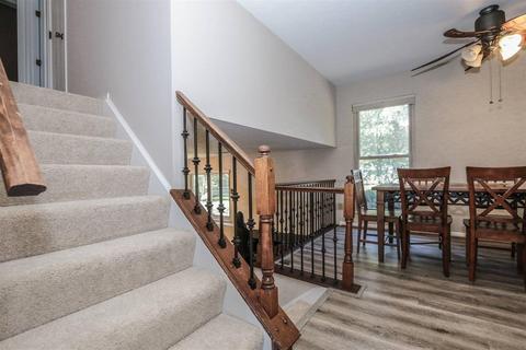 7955 Timberbreak Dr, Cincinnati, OH 45249 photo 5