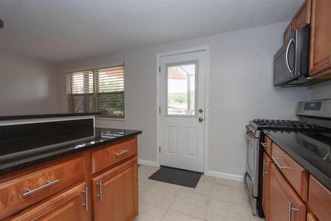 320 Marie Ct, Harrison, OH 45030 photo 13