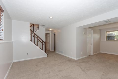 320 Marie Ct, Harrison, OH 45030 photo 8