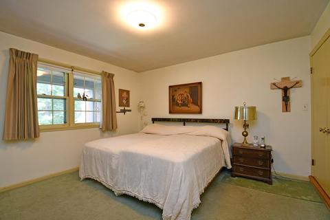 7957 Glenbrook Ct, Cincinnati, OH 45224 photo 11