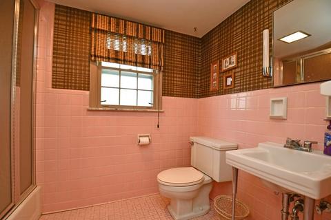 7957 Glenbrook Ct, Cincinnati, OH 45224 photo 16