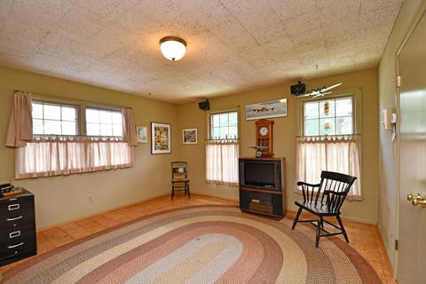 7957 Glenbrook Ct, Cincinnati, OH 45224 photo 14