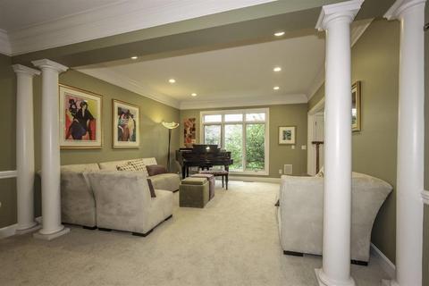 4367 Chidester Ln, Blue Ash, OH 45241 photo 7