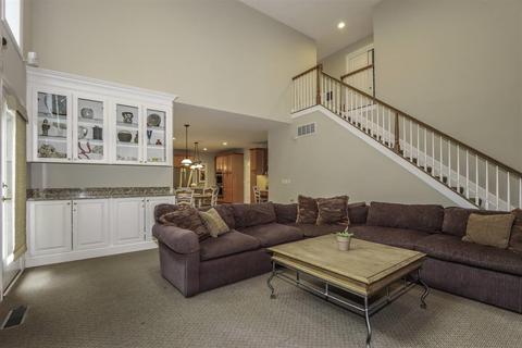 4367 Chidester Ln, Blue Ash, OH 45241 photo 10