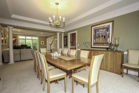 4367 Chidester Ln, Blue Ash, OH 45241 photo 13