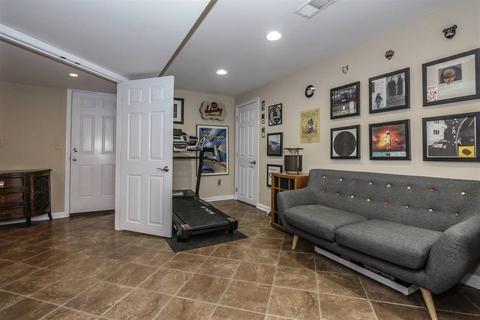 4122 Pillars Dr, Cincinnati, OH 45209 photo 23