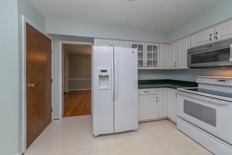 6034 Trowbridge Dr, Cincinnati, OH 45241 photo 9