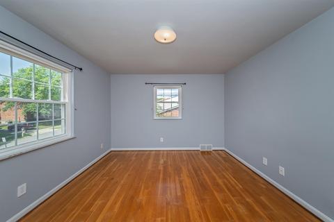 6034 Trowbridge Dr, Cincinnati, OH 45241 photo 23