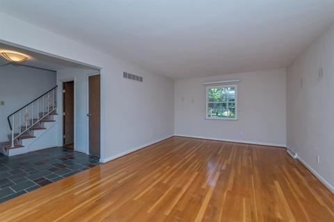 6034 Trowbridge Dr, Cincinnati, OH 45241 photo 17