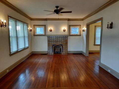 239 Ehrman Ave, Cincinnati, OH 45220 photo 2