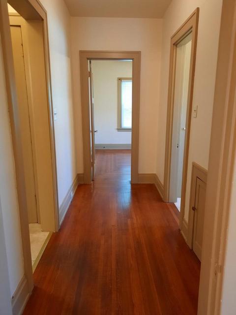 239 Ehrman Ave, Cincinnati, OH 45220 photo 9