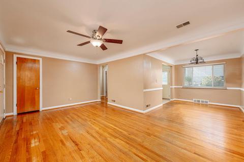 8701 Wicklow Ave, Cincinnati, OH 45236 photo 5