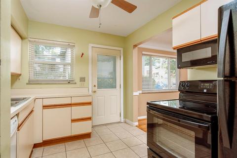 8701 Wicklow Ave, Cincinnati, OH 45236 photo 7