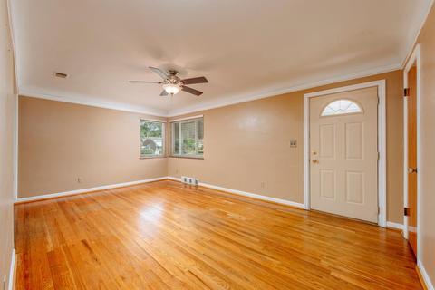 8701 Wicklow Ave, Cincinnati, OH 45236 photo 4