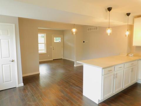 1302 Beech Ave, Cincinnati, OH 45205 photo 13