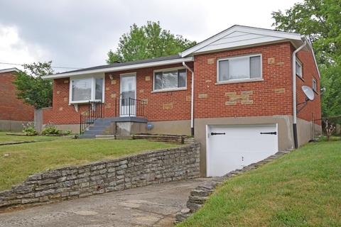 6840 Edmar Ct, Cincinnati, OH 45239 photo 3