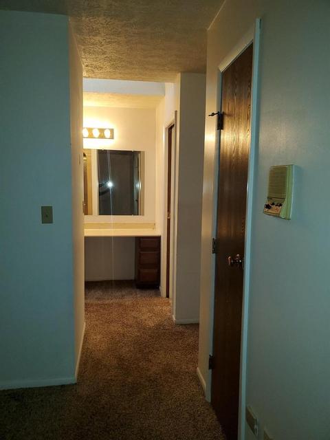 305 Riddle Rd, Woodlawn, OH 45215 photo 13
