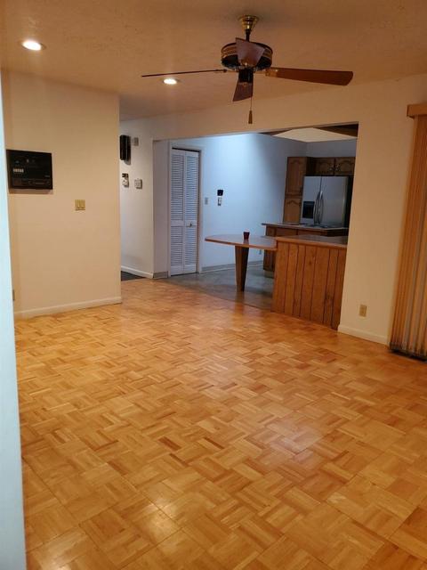 305 Riddle Rd, Woodlawn, OH 45215 photo 9