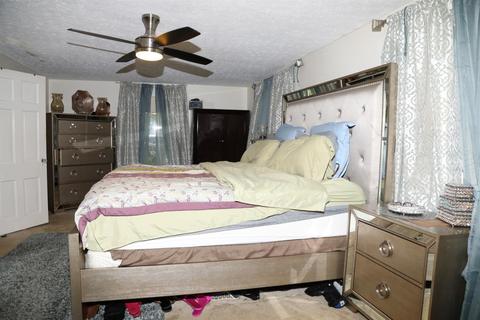 866 Galbraith Rd, Cincinnati, OH 45231 photo 9