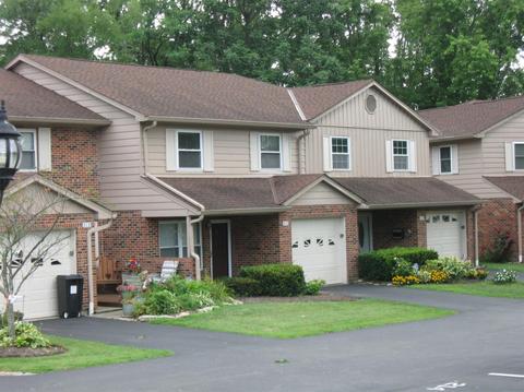 210 Duchess Ln, Cincinnati, OH 45255 photo 1