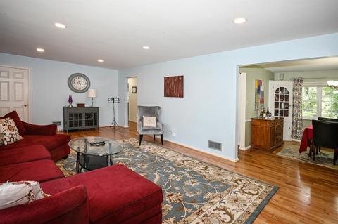 3025 Irvella Pl, Cincinnati, OH 45238 photo 5