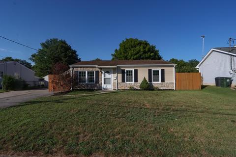 100 Flintstone Dr, Harrison, OH 45030 photo 2