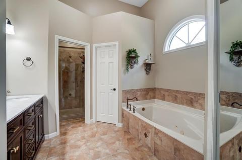 8024 Spyglass Ln, Maineville, OH 45039 photo 17