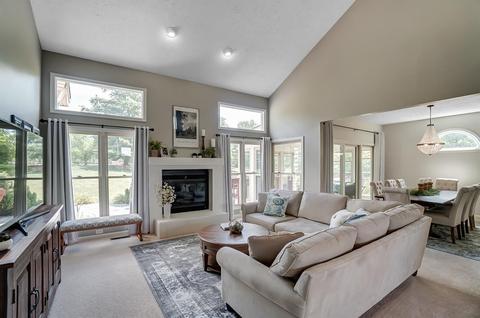 8024 Spyglass Ln, Maineville, OH 45039 photo 6