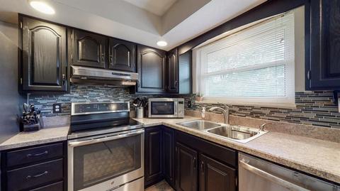 5579 Nickview Dr, Cincinnati, OH 45247 photo 6