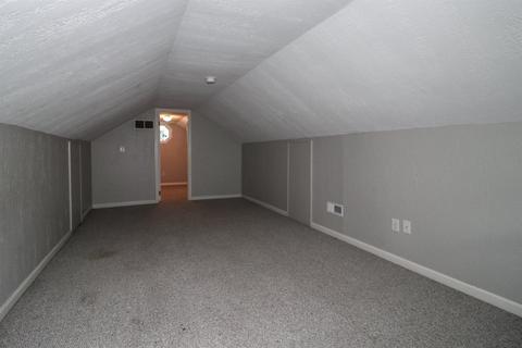 4816 Laurel Ave, Blue Ash, OH 45242 photo 16