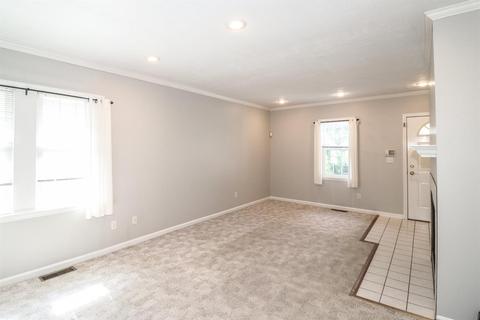 4816 Laurel Ave, Blue Ash, OH 45242 photo 5