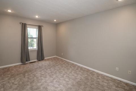 4816 Laurel Ave, Blue Ash, OH 45242 photo 14