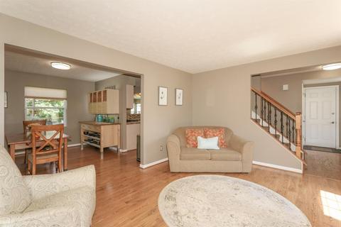 444 Maplecroft Ct, Cincinnati, OH 45255 photo 7