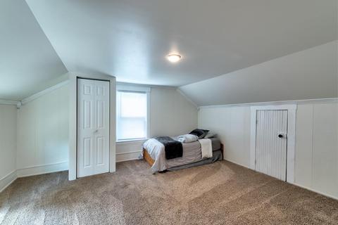 949 Devils Backbone Rd, Cincinnati, OH 45233 photo 12