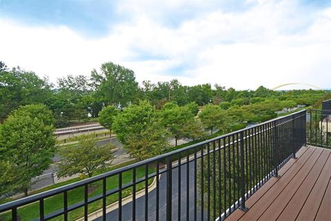 1184 Riverside Dr, Cincinnati, OH 45202 photo 24