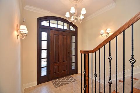 1184 Riverside Dr, Cincinnati, OH 45202 photo 3