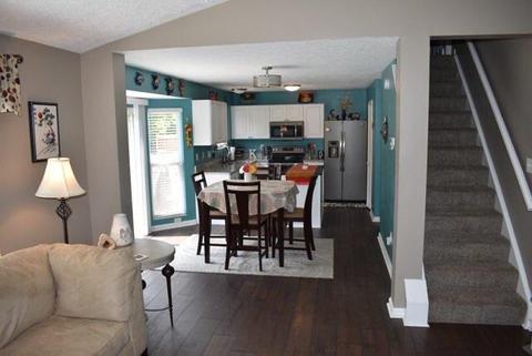 2379 Woodbluff Ct, Cincinnati, OH 45231 photo 13