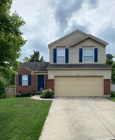 2379 Woodbluff Ct, Cincinnati, OH 45231 photo 1