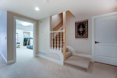 36 Hampton Ln, Cincinnati, OH 45208 photo 35