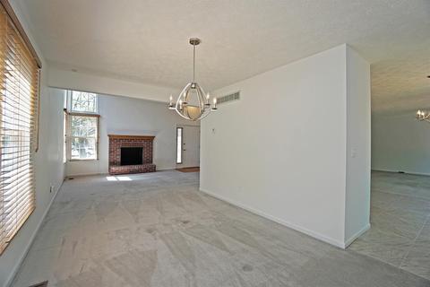 4604 Laurel Ridge Ct, Cincinnati, OH 45244 photo 10