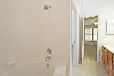 4604 Laurel Ridge Ct, Cincinnati, OH 45244 photo 24