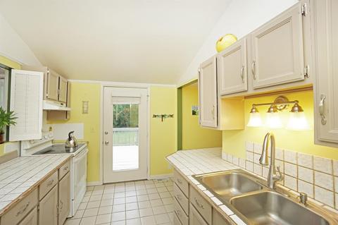 555 Fleming Rd, Cincinnati, OH 45231 photo 11