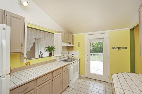 555 Fleming Rd, Cincinnati, OH 45231 photo 12